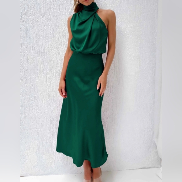 * NEW Chic Draped Wrap Halter Neck Satin Midi Dress Green - Picture 2 of 8